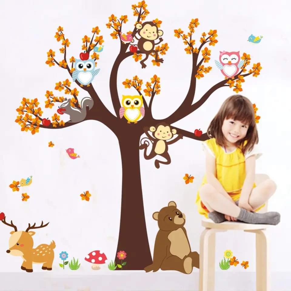 Stickere Copii - Sticker Decorativ cu Animale Vesele in Pom Toamna
