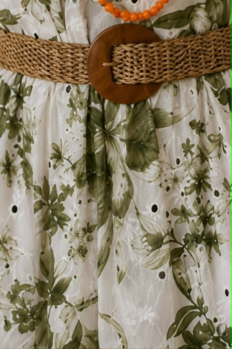 Rochie din bumbac cu model perforat pe fond alb si imprimeu floral verde [2]