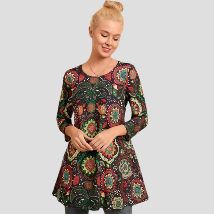 Bluza usor clos cu motive florale pentru sezon rece [1]