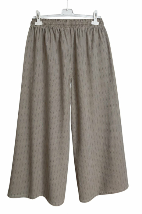 Pantaloni din bumbac grej cu dungi fine negre si elastic in talie [2]