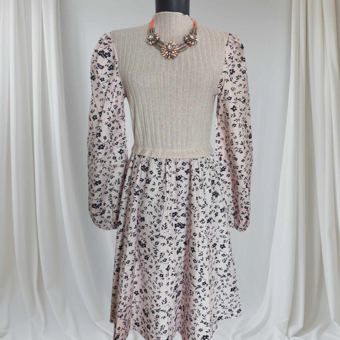 rochie-cu-imprimeu-floral-pentru-toamna-primavara [1]