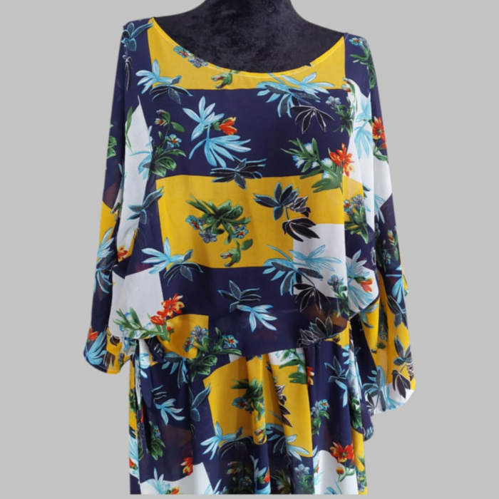 Rochie croi larg tip fluture din voal cu imprimeu floral [2]