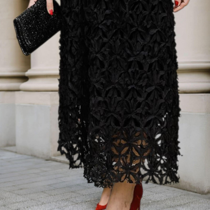 Rochie Eleganta Neagra din Bumbac si Dantela cu Flori si Paiete [2]