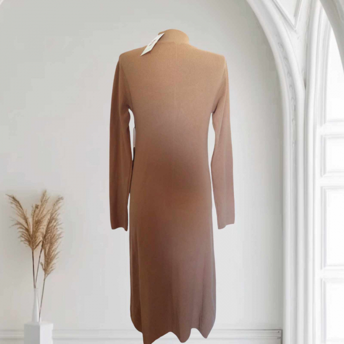 rochie-tricotata-cu-perle-ecologice-capsate-la-gat [2]