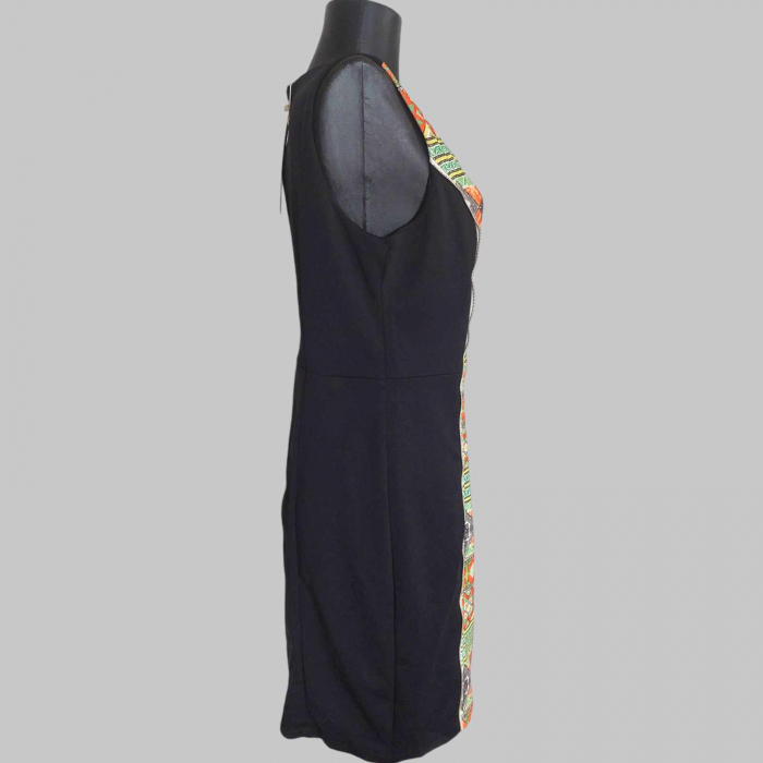 rochie-croi-drept-cu-model-traditional-pe-fata [2]