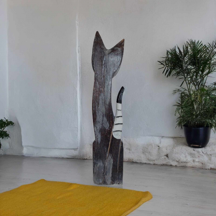 Statueta pisica din  lemn cu bucatele de oglinzi la gat [2]