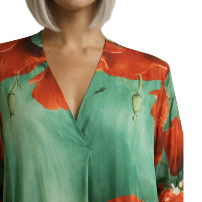 Rochie din satin croi larg cu imprimeu floral maci rosii pe fundal verde [2]