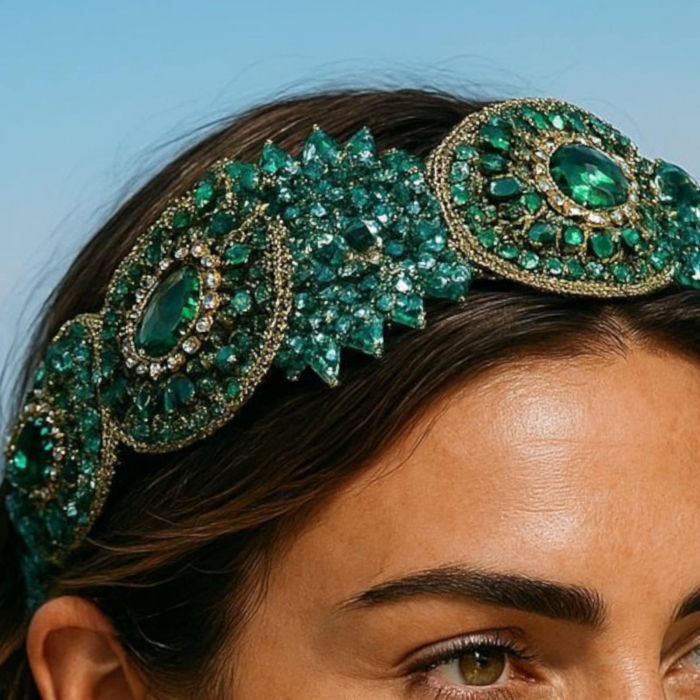 Bentita pe Suport Dur Eleganta cu Pietre si Margele Verzi [2]