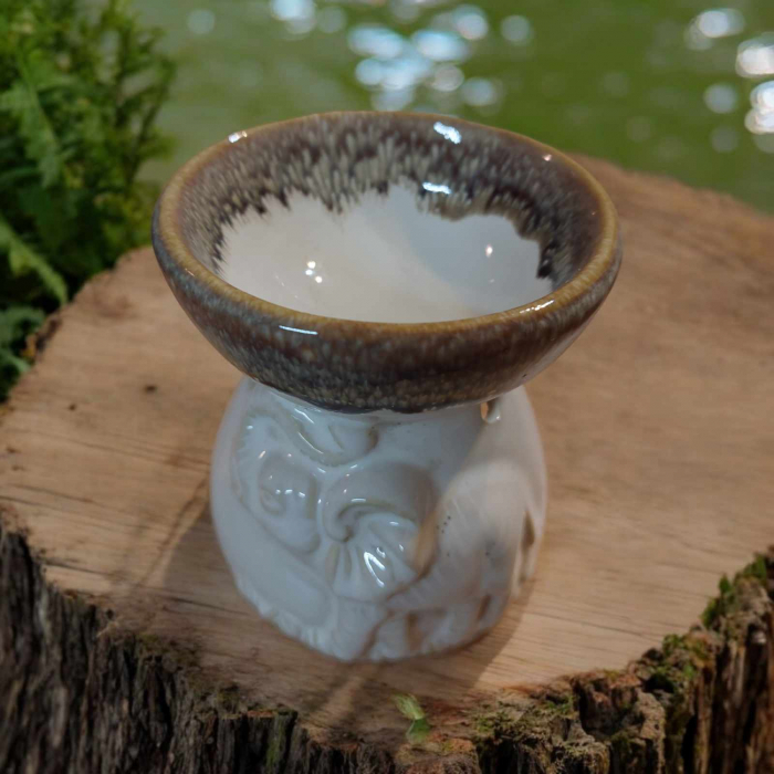 recipient-din-ceramica-desen-elefant-pentru-uleiuri-esentiale [1]