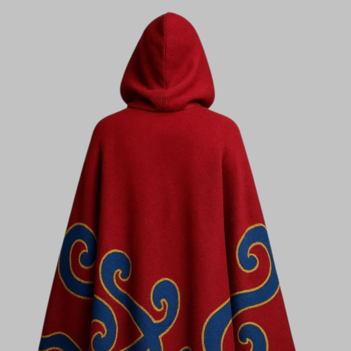 Pelerina tip poncho rosu  decorata cu motive albastre si gluga [3]