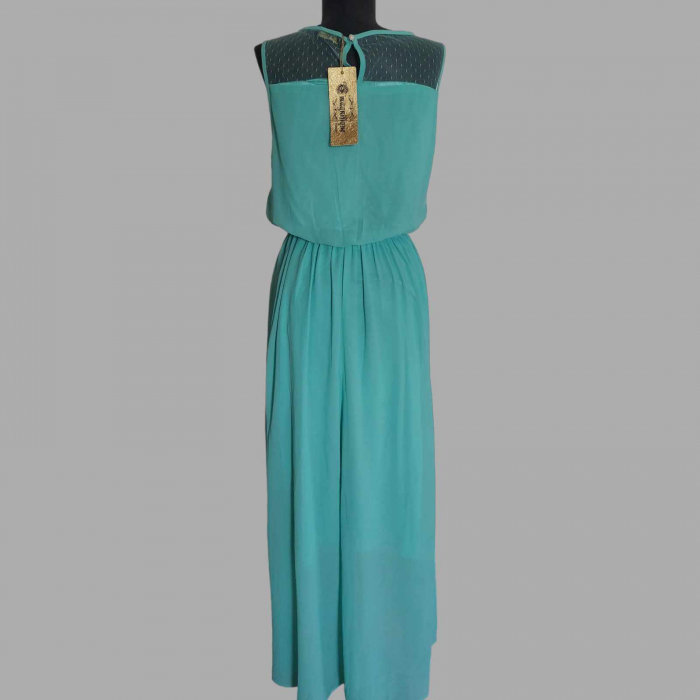 rochie-lunga-de-vara-din-voal-cu-tulle-la-decolteu [2]
