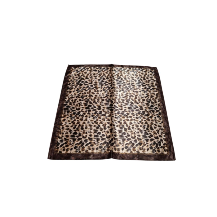 Esarfa din satin fin eleganta cu textura matasoasa patrata [2]