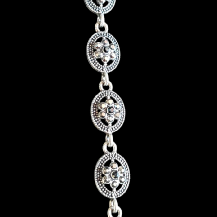 Bratara din metal gablont argintiu cu pietre marcasite [2]