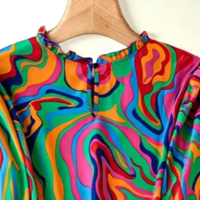 Bluza Cu Imprimeu Abstract si Maneci Lungi Clopot si volane [2]