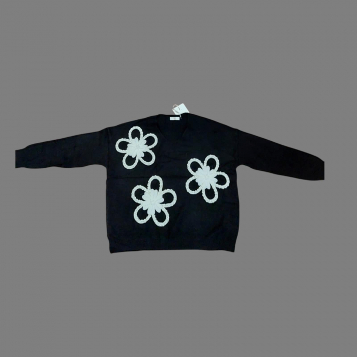 pulover-tricot-cu-insertii-in-forma-de-floare-alba-cu-perl [2]