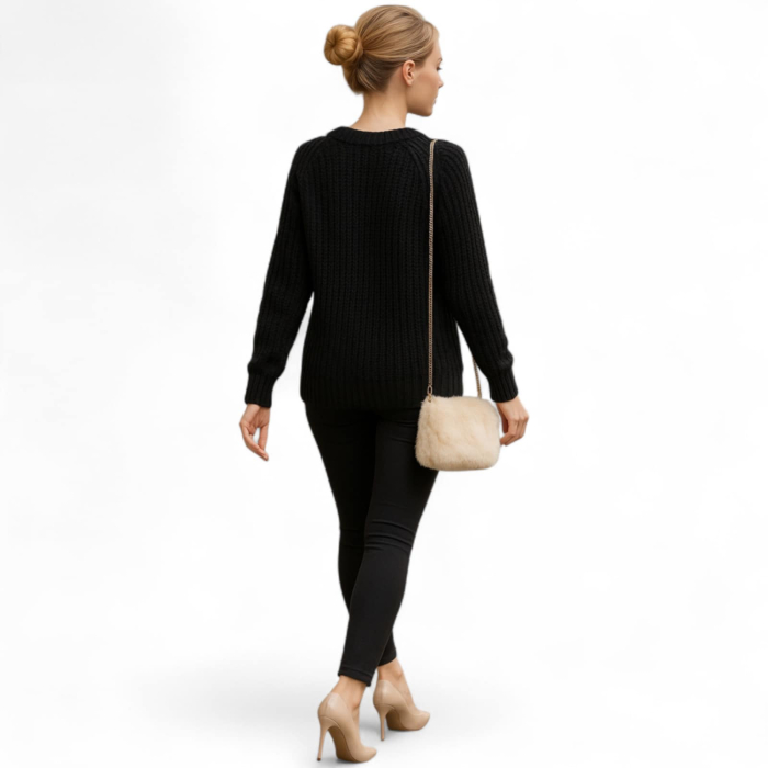 Pulover tricotat gros cu imprimeu pisica pufoasa si decolteu rotund [3]