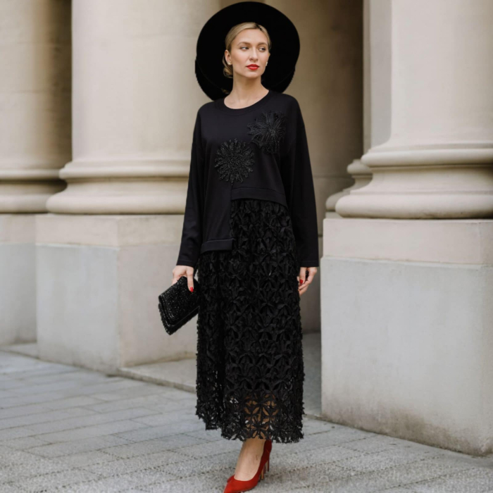 Rochie Eleganta Neagra din Bumbac si Dantela cu Flori si Paiete [1]