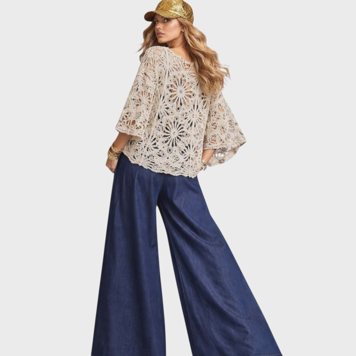 Bluza crem  din macrame tip poncho asimetrica cu paiete fine aurii [2]