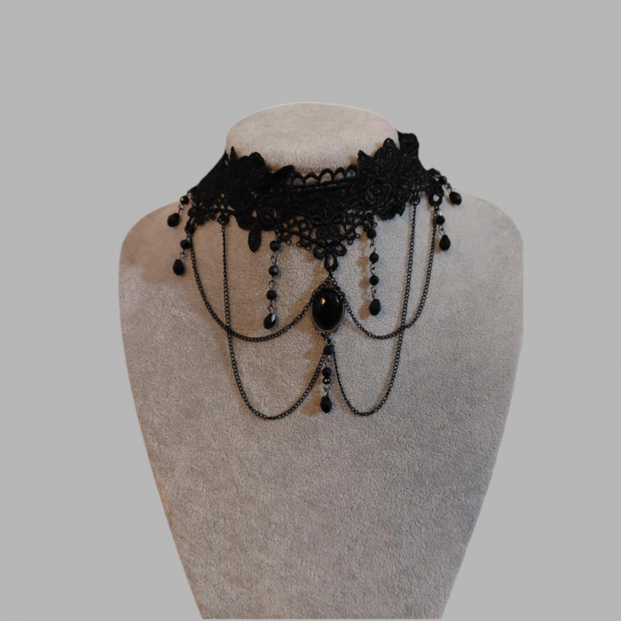 Choker din dantela cu pietre negre si lantisoare [2]