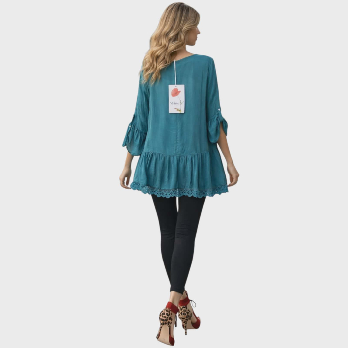 Bluza din matase si vascoza albastru turcoaza cu dantela la tiv [3]