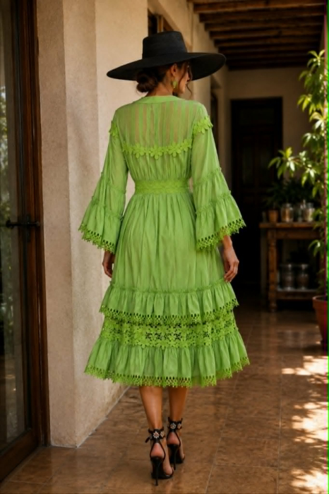 Rochie eleganta verde praz cu maneci clopot si dantela [3]