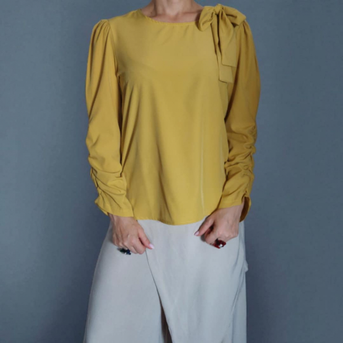 Bluza Galben Mustarcu Funda pe Umar si Maneci Stranse [1]