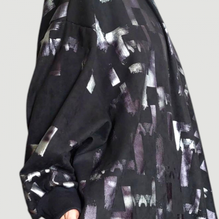 Cardigan Asimetric Amplu pe Fond Negru cu Model Argintiu [2]