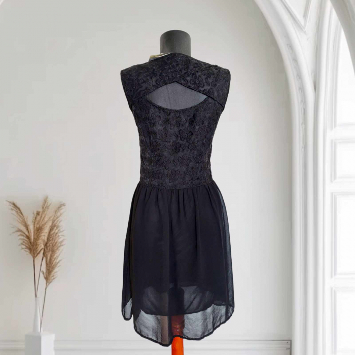 rochie-de-vara-neagra-din-voal-si-dantela [2]