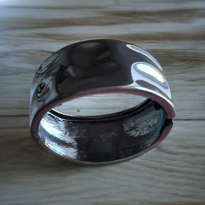 Bratara tip catusa neagra  masiva din metal gablont cu model ondulat [2]
