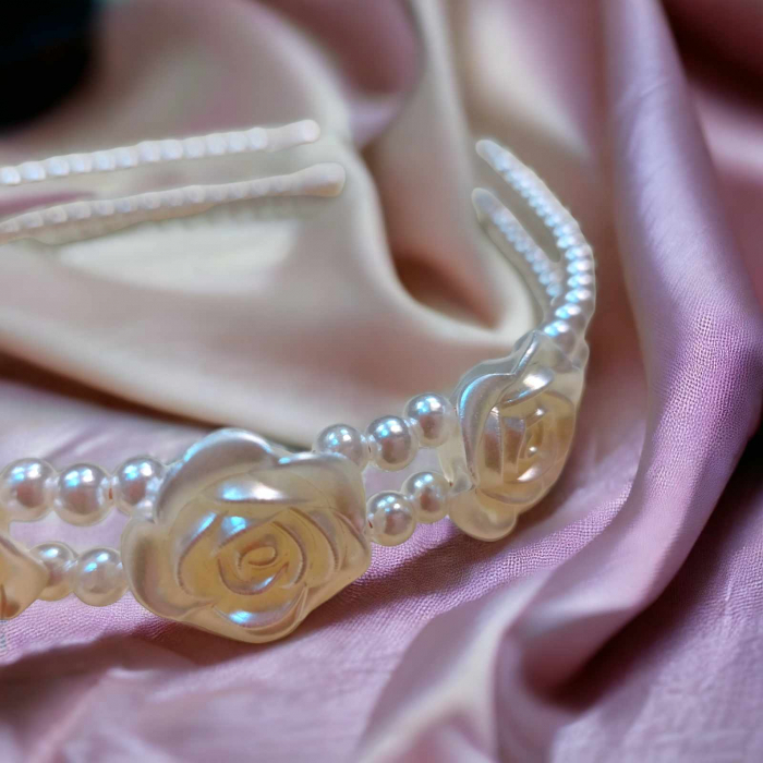 bentita dubla cu trandafiri din plastic [2]