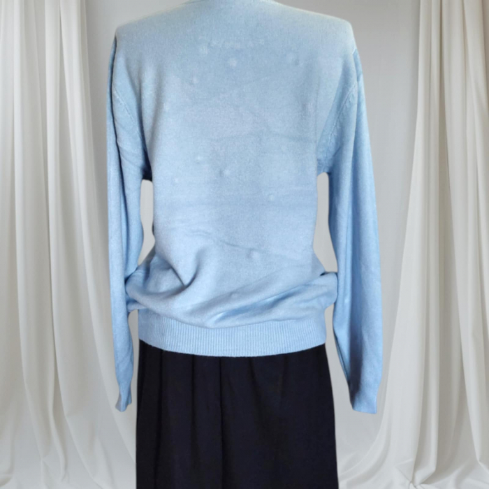 bluza-bleumarin-tricotata-cu-perle-si-stasuri-pe-fata [3]