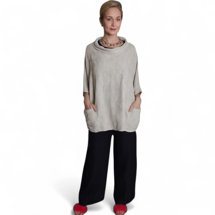 Bluza pe Fond Crem din In cu Guler Larg si Buzunare [2]