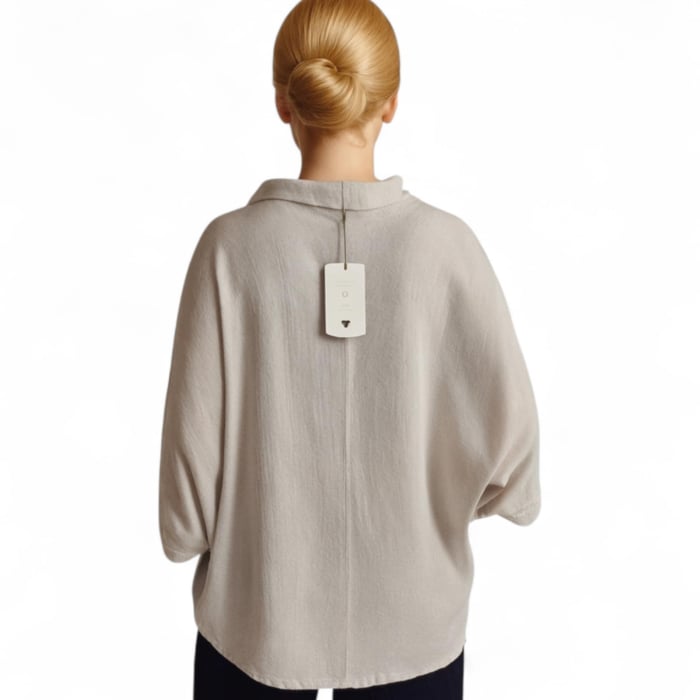 Bluza pe Fond Crem din In cu Guler Larg si Buzunare [3]