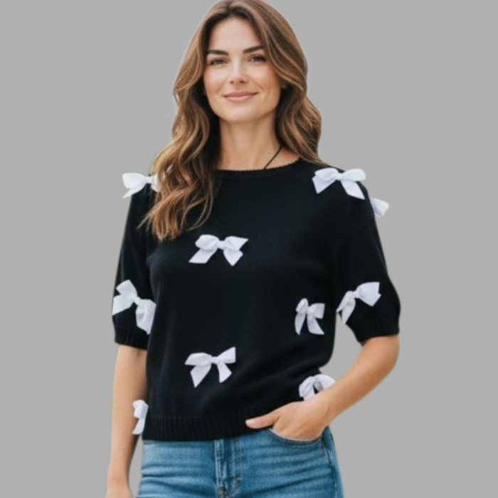 bluza-pentru-sezon-rece-cu-fundite-pe-partea-din-fata [1]