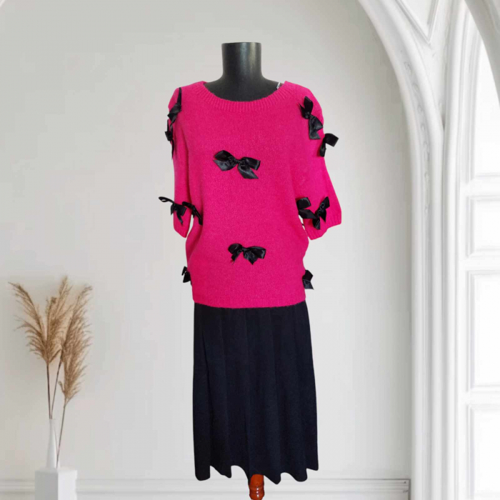 bluza-pentru-sezon-rece-cu-fundite-pe-partea-din-fata [2]