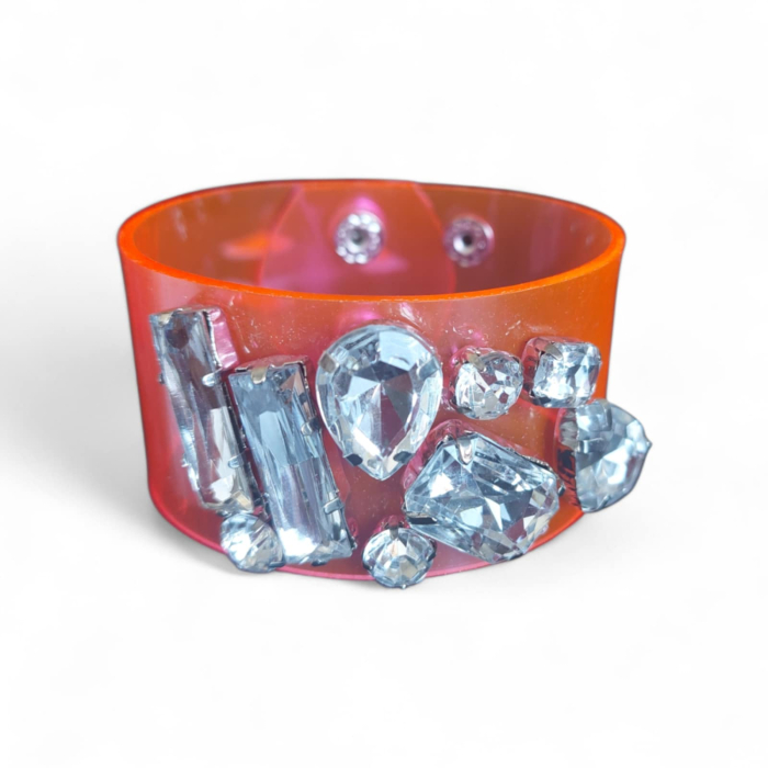 brtara lata din plastic cu pietre argintii [2]