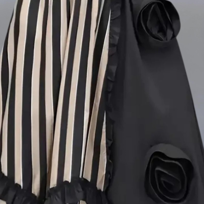 Fusta Lunga din Satin cu Dungi Negri pe Fond Alb si Trandafiri Negru Cusuti [4]