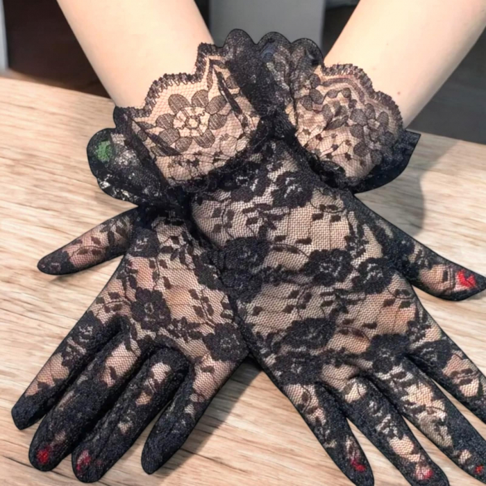 Manusi  elegante din dantela  cu volan la incheietura mainii [3]