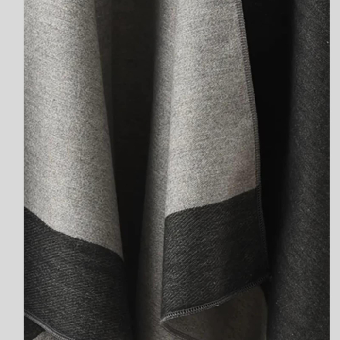 Poncho tip pelerina elegant gri cu margini deschise pentru sezon rece [4]