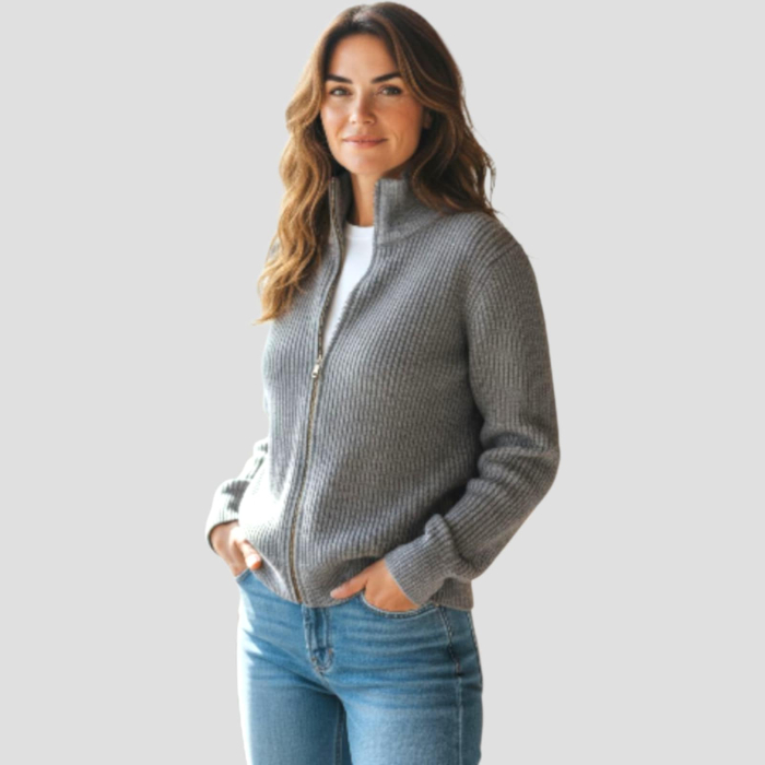 pulover-tricotat-cu-fermoar-la-inchidere-cu-perle [1]