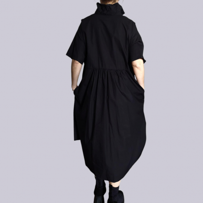 Rochie din Bumbac pe Fond Negru cu Flori din Paiete Colorate [3]