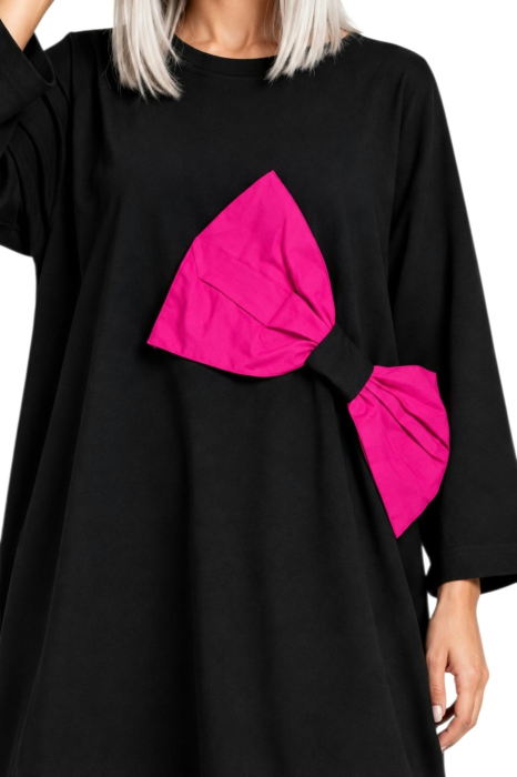 Rochie din bumbac pe fond negru si funda supradimensionata ciclam [2]