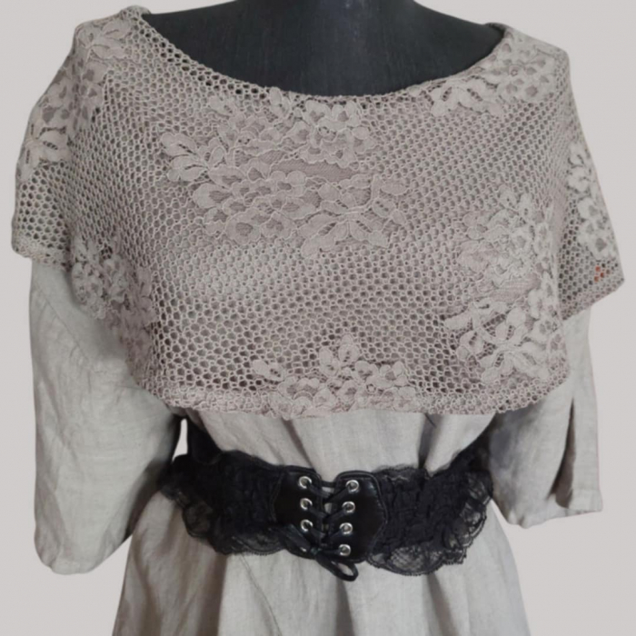 Rochie din in croi larg si guler din dantela [5]
