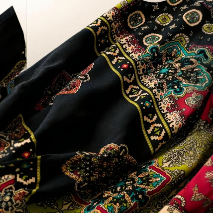Rochie de Vascoza cu Decolteu Anchior si Model Multicolor [3]