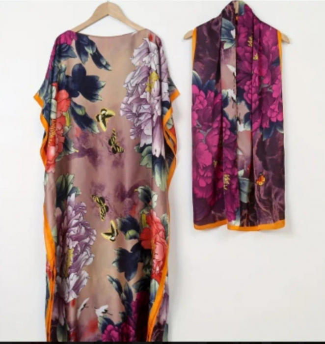 Rochie Lunga Tip Poncho din Satin cu Esarfa Cadou [2]