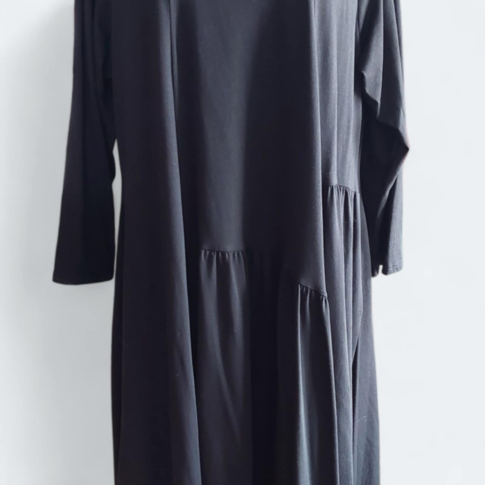Rochie Asimetrica cu Maneca Lunga si Decolteu Rotund [3]