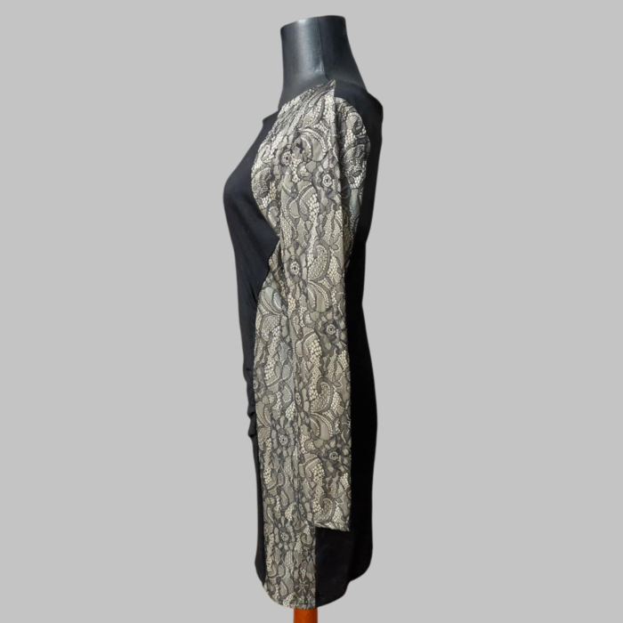 Rochie neagra eleganta din bumbac cu maneca din dantela pe satin [4]