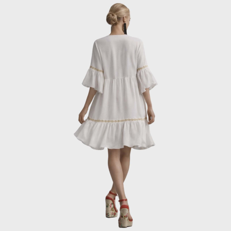 Rochie alba cu insertii de macrame la bust si broderie aurie [1]