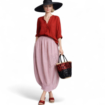 Fuste in - Fusta roz prafuit din in in forma de gogosar cu floare paiete