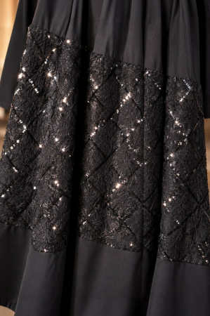 Rochie neagra eleganta din vascoza cu paiete si trandafiri aplicati [1]